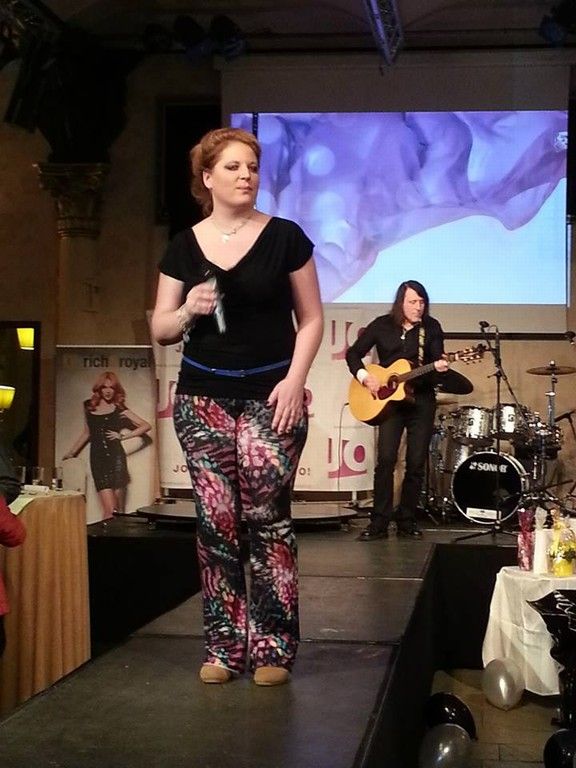 Petra Hapková "Život na baru" — fotka 8