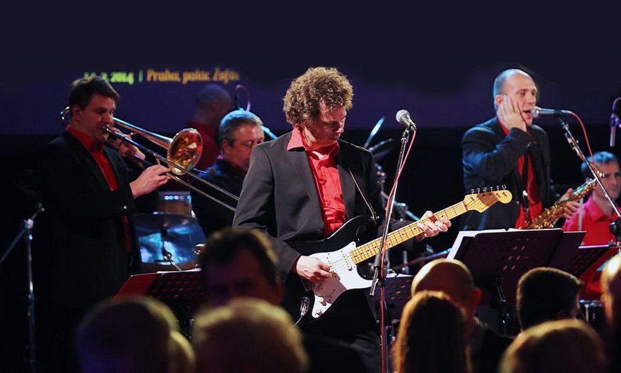 Funny Dance Band - show band — fotka 4