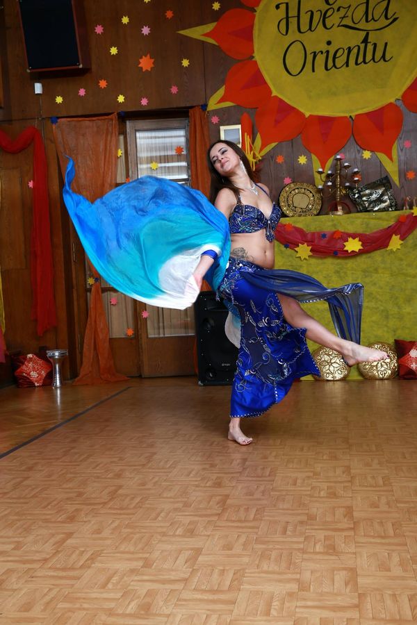 Orientální tanečnice Zahra — fotka 3