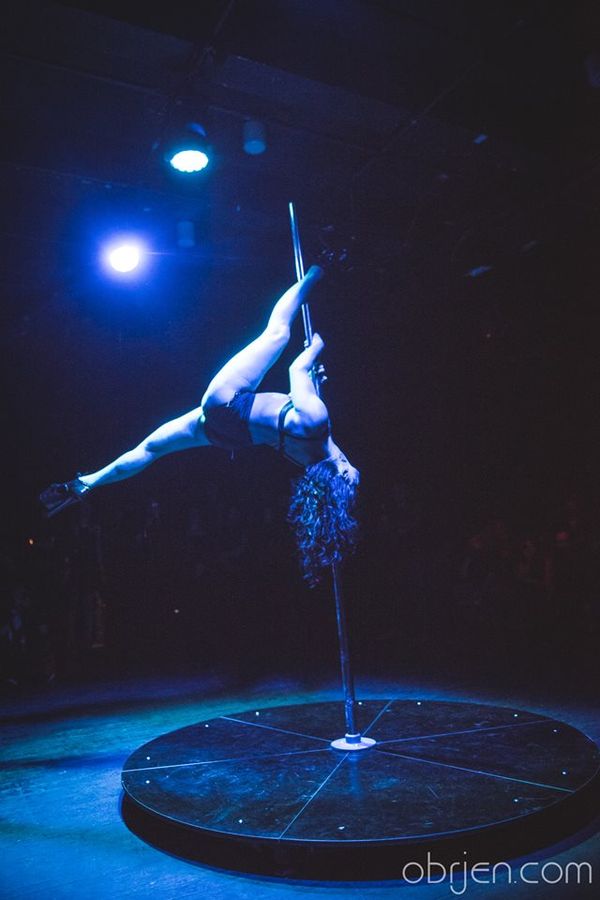 Solo POLE DANCE vystoupení  — fotka 6