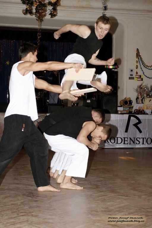 Warriors fight team - Fight show — fotka 2