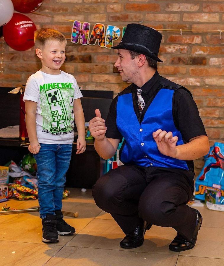 Profesionální kouzelnické vystoupení // Magic Show of RadekR — fotka 7