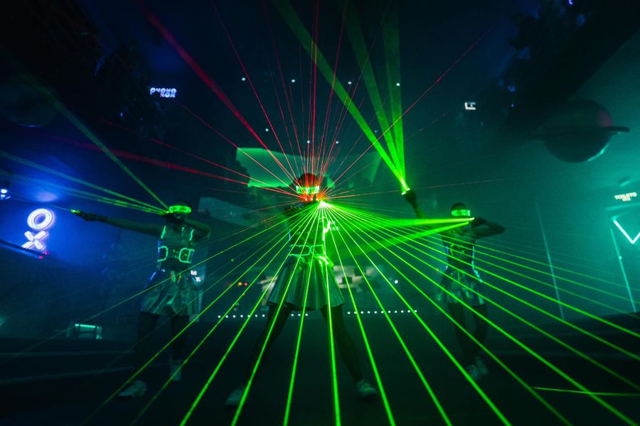 Laser LED light dance show — fotka 5