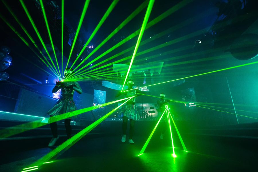 Laser LED light dance show — fotka 6