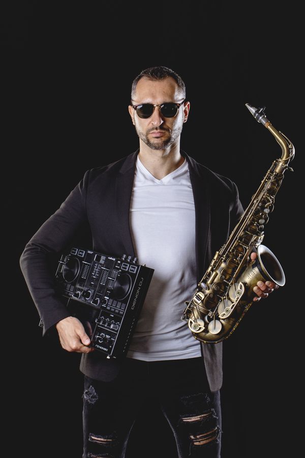 DJ&SAX PERFORMANCE — fotka 2