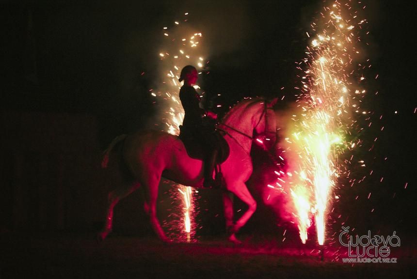 Fire dance — fotka 5