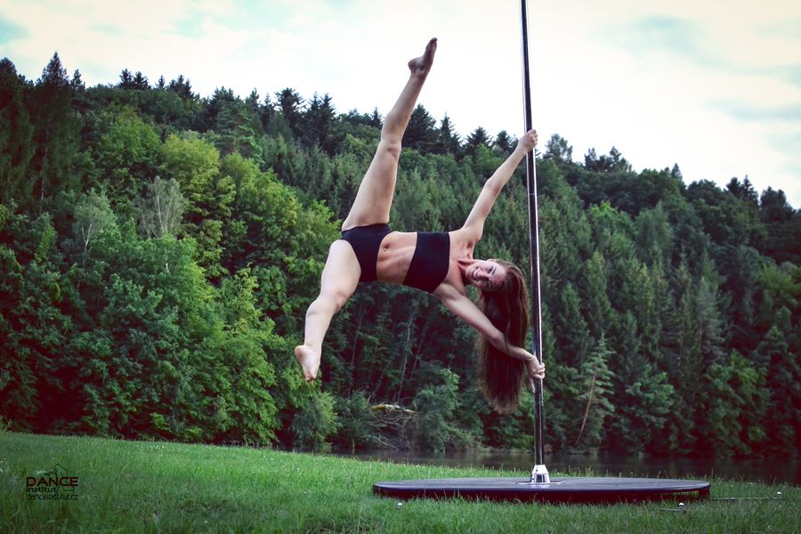 Pole dance  — fotka 2