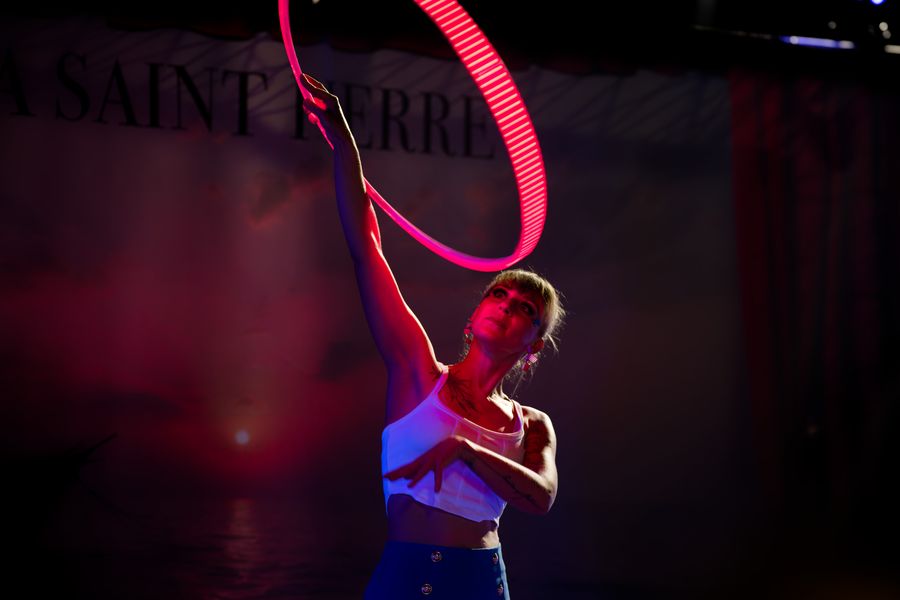 Světelná show ○ Hula Hoop Vějíře Pixel Poi ○ — fotka 5