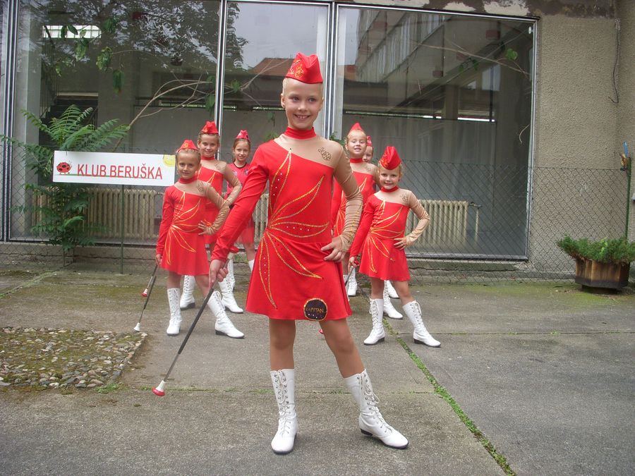 Mažoretky Berušky  — fotka 2