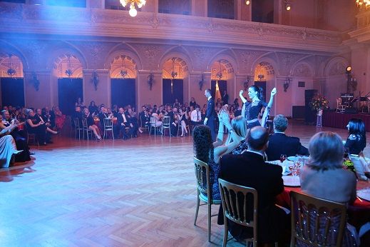 Předtančení MIX společenských tanců — fotka 5