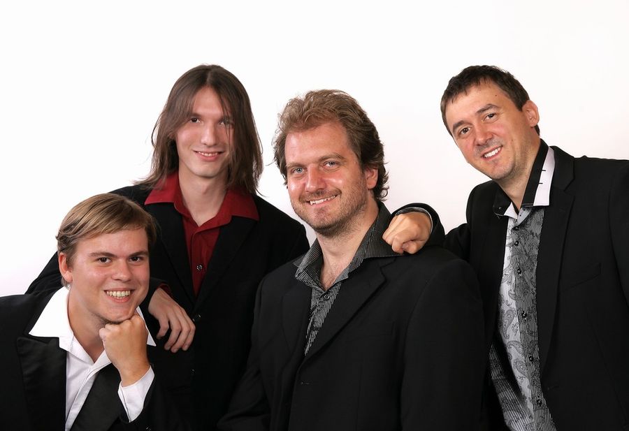 Soft Sofa - party band — fotka 1