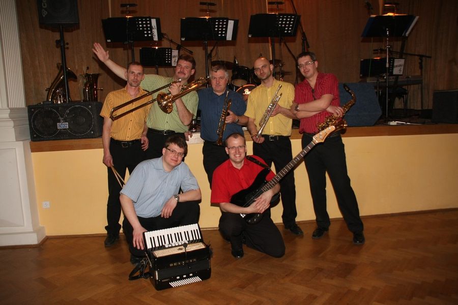 Kapela Starovar Band — fotka 1