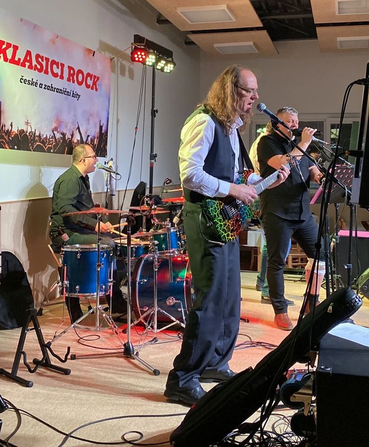KLASICI ROCK - kapela — fotka 2