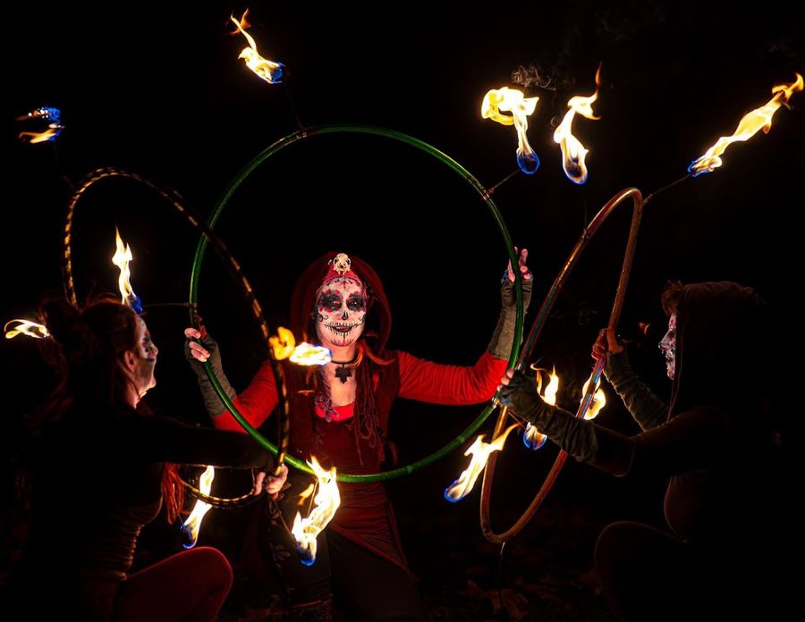 Fireshow Cirkus van karavan — fotka 4