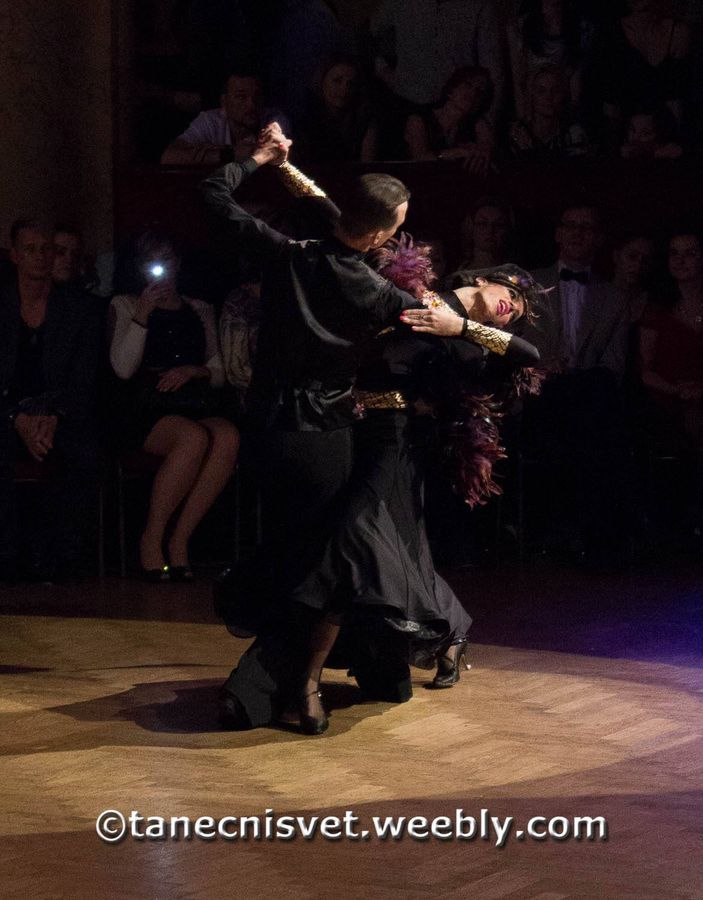 Show "Zpověď Hany H." — fotka 2