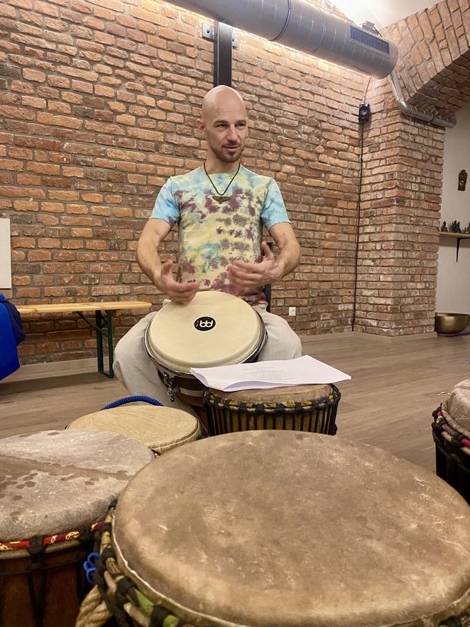 Kurz bubnování na djembe pro začátečníky — fotka 4