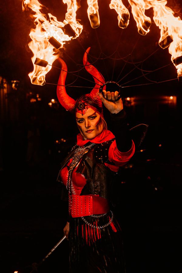 Magická ohnivá show na dětské akce — fotka 7