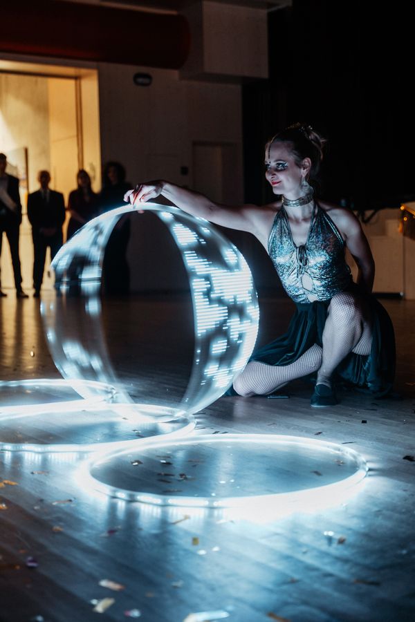 Hula Hoop světelná show s Vaším logem — fotka 7