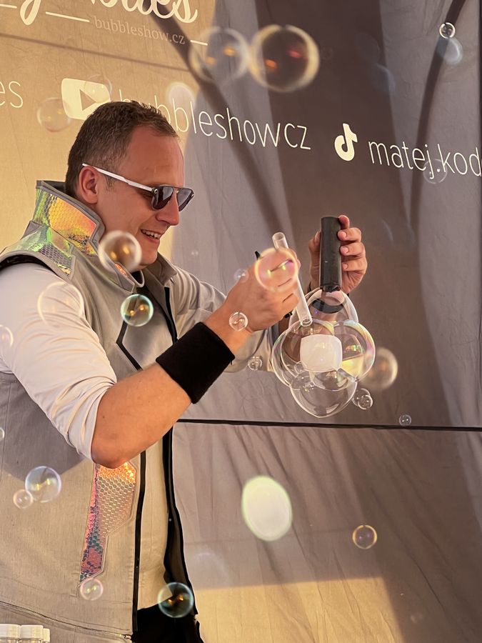 Bubble Art – Bublinová show Matěje Kodeše — fotka 3