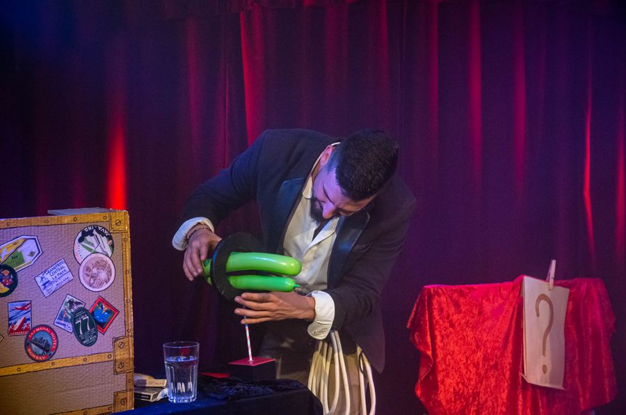 Originální kouzelnická FAMILY FRIENDLY show — fotka 5