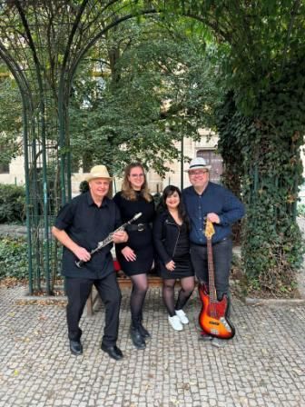 Anie Band — fotka 5