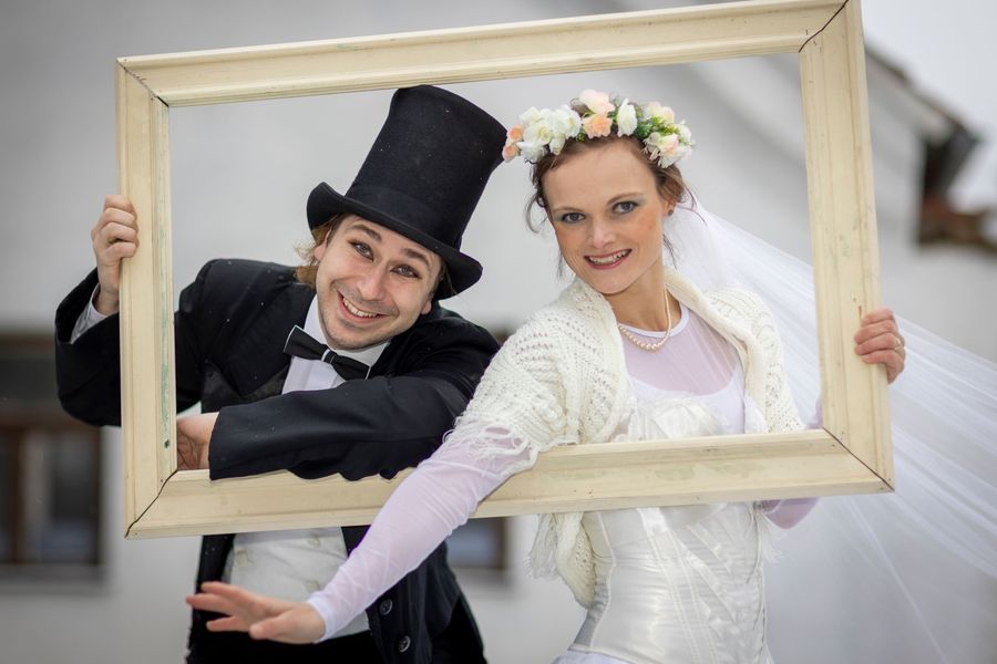 Masopustní maškary na chůdách — fotka 6