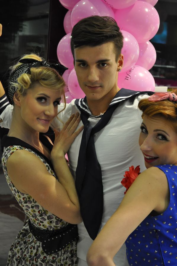 Pin Up - taneční show 50. léta — fotka 2