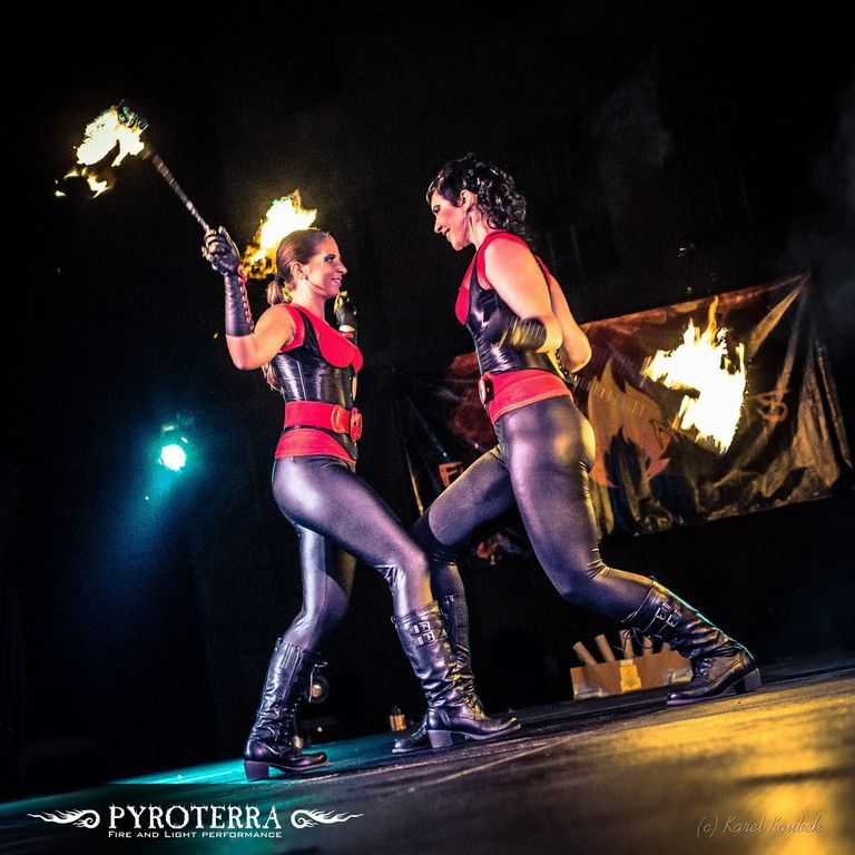 Pyroterra Fireshow — fotka 5