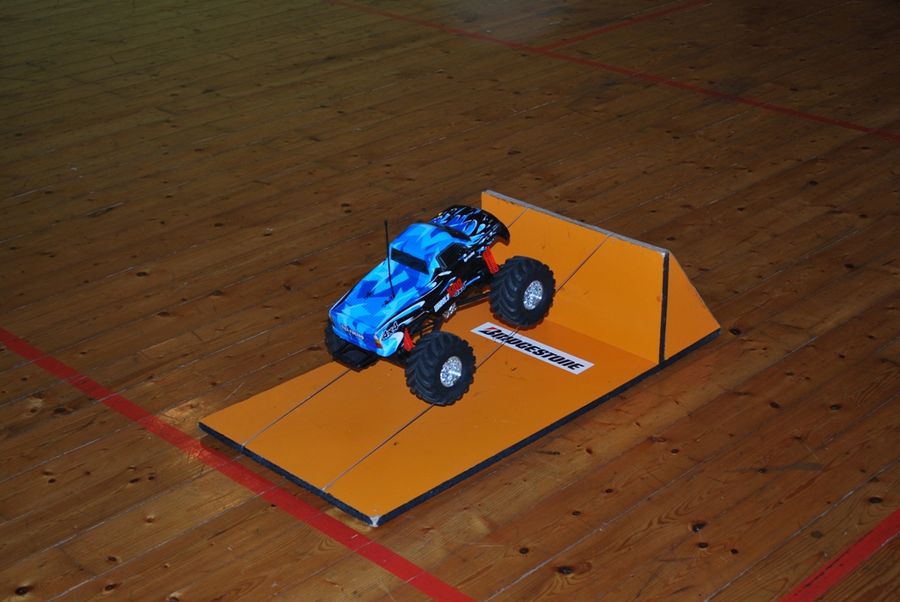 RC modely na dálkové ovládání — fotka 5