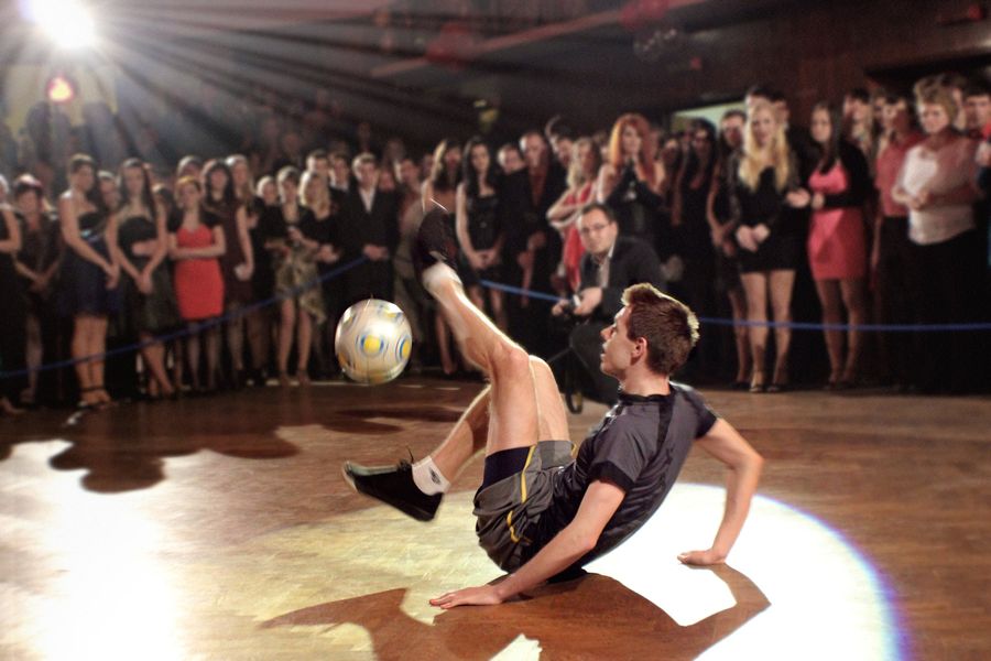Footbag show & Freestyle  - vystoupení mistra světa -Honzy Webera — fotka 3