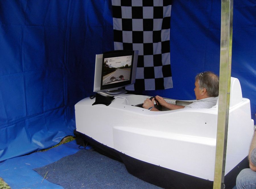 Racing simulátor F1 a 2D — fotka 2