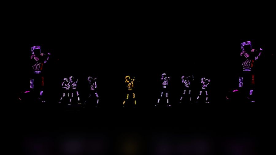  Tron Dance — fotka 6