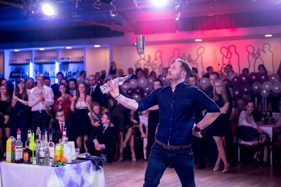 Barmanská show - Petr Hurta — fotka 3